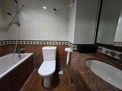 Hillview Green (D21), Condominium #556297571